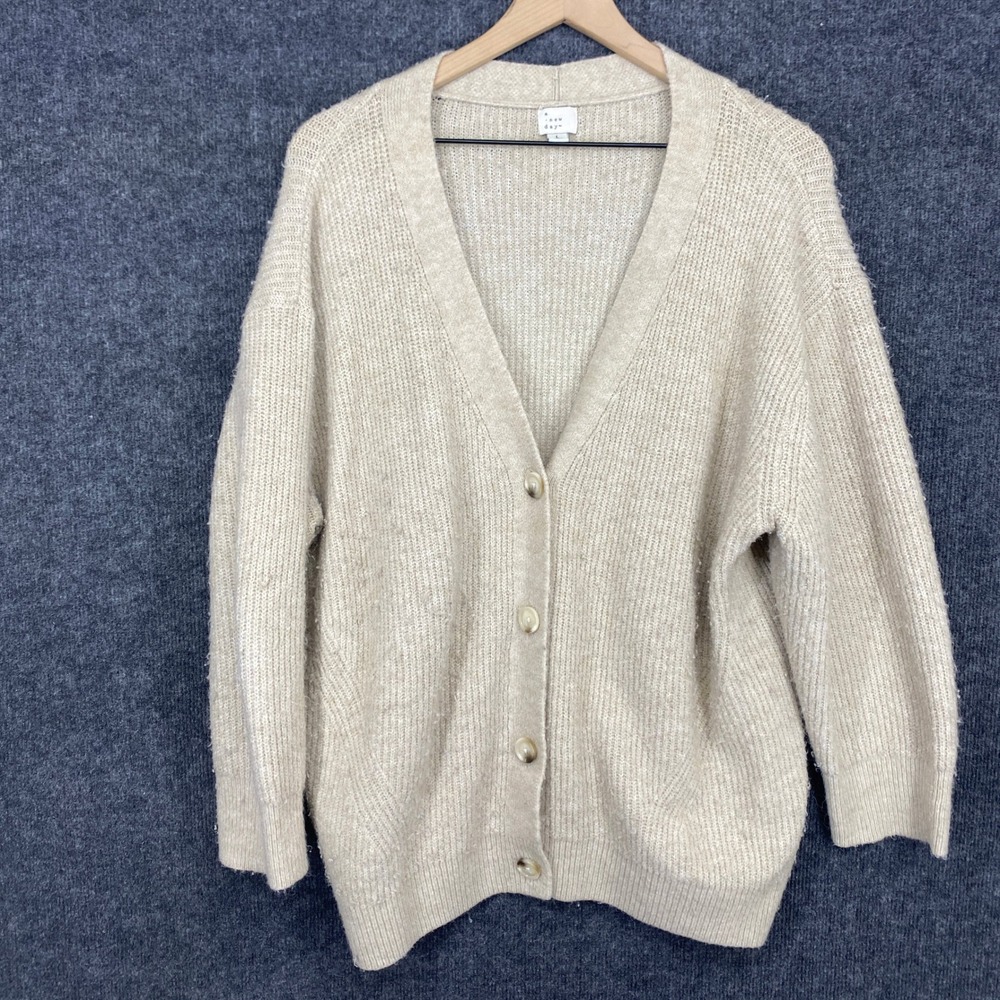 A New Day Womens Large Oatmeal Beige V-Neck Button Front Ribbed Knit Cardigan